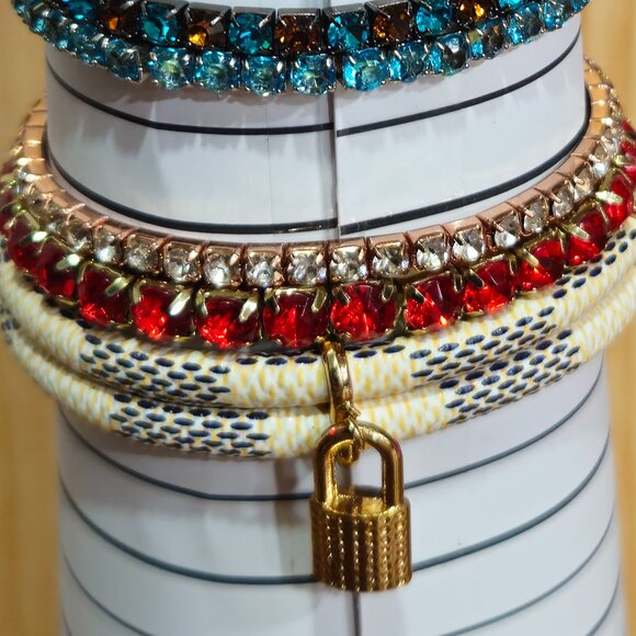 Stretchy Bracelets Lot Jewelry Lot #81 - Picture 5 of 7